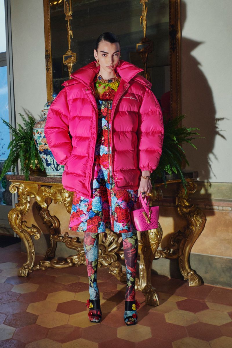 VERSACE PRE-FALL 2020