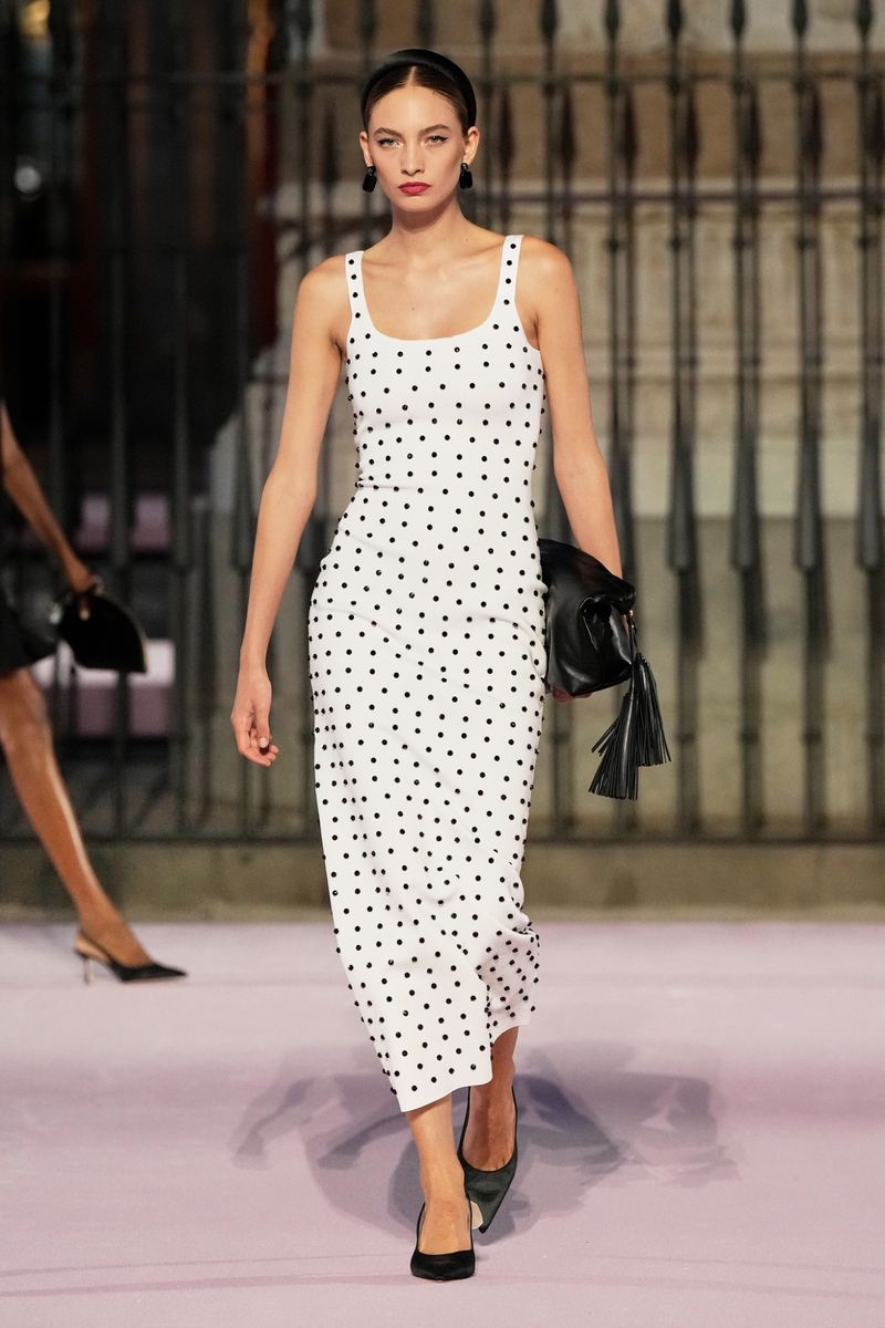 CAROLINA HERRERA S/S 26